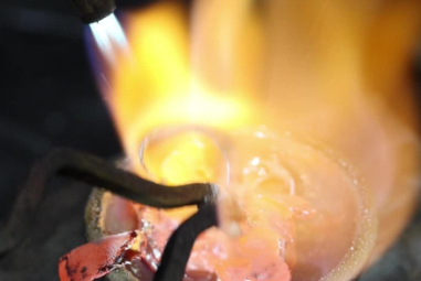 指尖藏绝技 甘肃肃北非遗银艺出圈海内外 